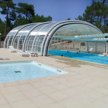 Village Les Dunes - Domaine De Bombannes Holiday park